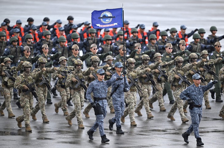 afp2024100136hq3kuv1highresskoreamilitaryanniversary-1754844369250232581547.jpg