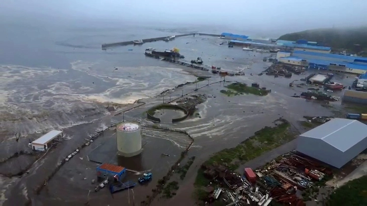 afp20250730689t3kev2highresrussiaearthquaketsunami-1753855832734806553254.webp