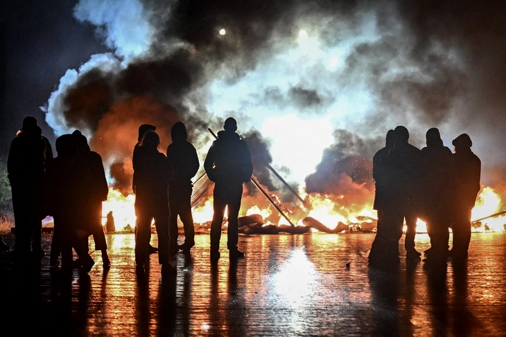 afp2025091073yh463v2highrestopshotfrancepoliticssocialprotest-17575045915731488332693.webp