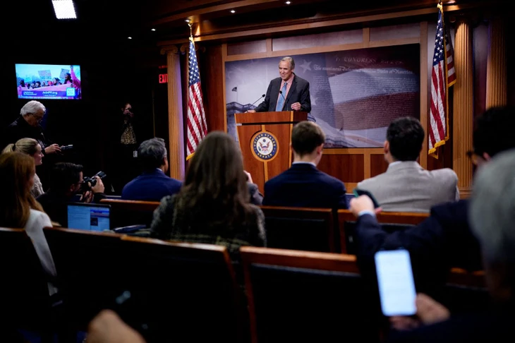 afp202510222242298714v2midressenmerkleyspeaksafterholdinganovernightspeech-17611787561031671760621.jpg.webp