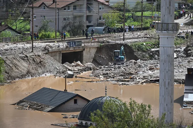 afp--20241004--36ja8e4--v1--highres--bosniafloodweather-79395523622272398381984.jpg