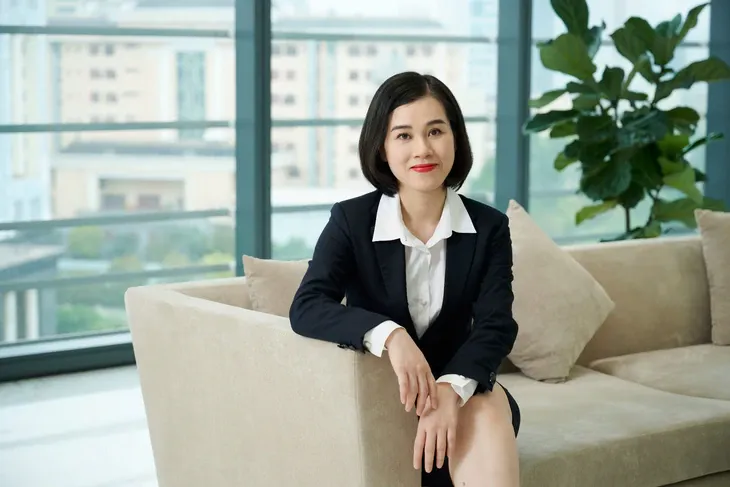 anh-1-ba-nguyen-thi-hoa-la-nu-tong-giam-doc-dau-tien-trong-lich-su-tong-cong-ty-co-phan-dau-tu-quoc-te-viettel-vtg-17603445126752128932845-1791285285959799204861.webp