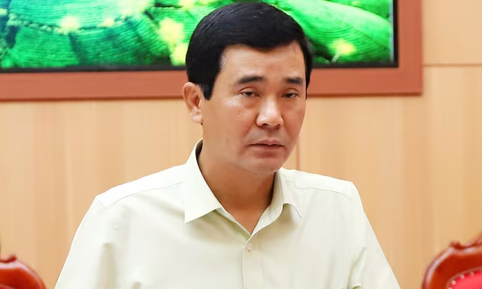 bi cao.avif