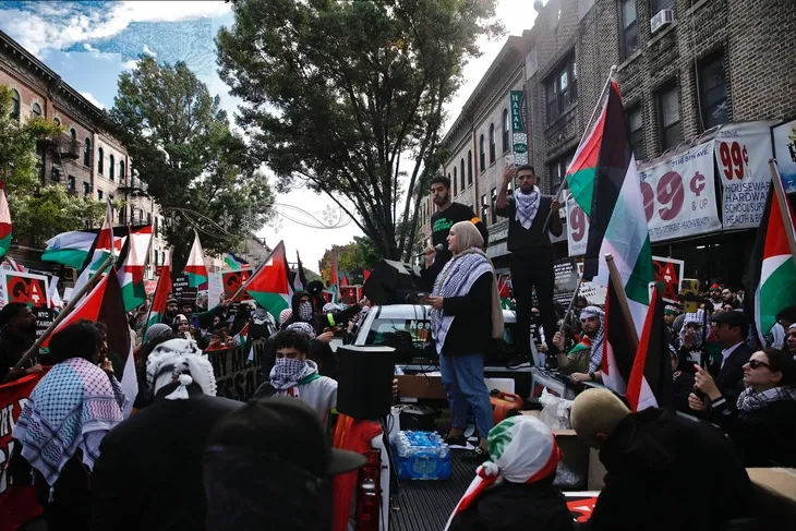 bieu-tinh-palestine-o-brooklyn-16986655311391366829661.webp