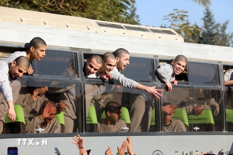 cac-tu-nhanh-palestine-duoc-tra-tu-do-resize-61247915625524757259702.webp