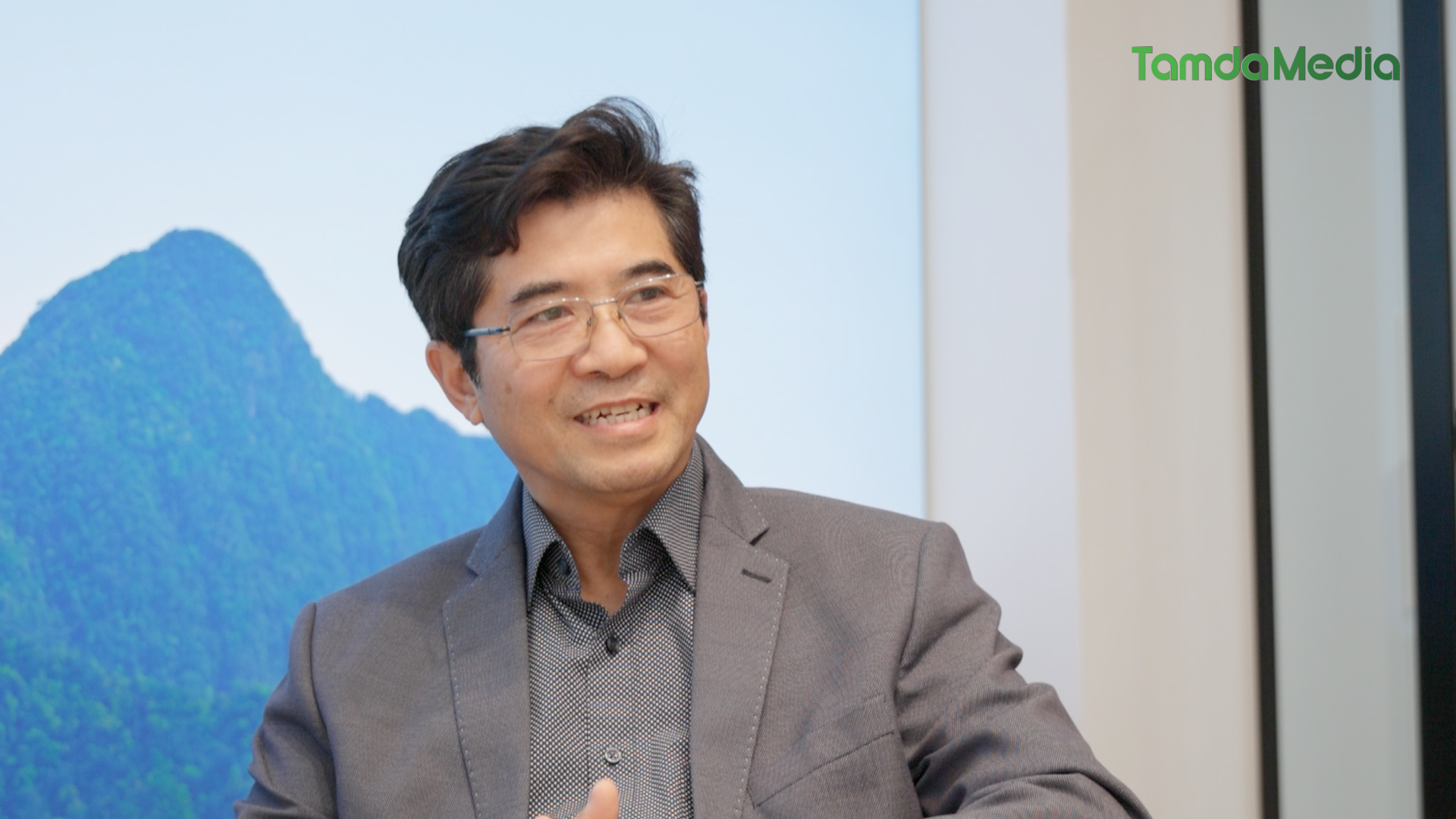 chu nam.jpg