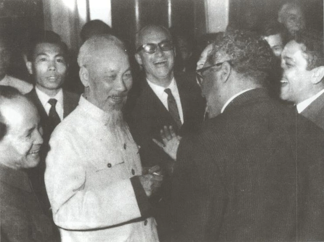 chu-tich-ho-chi-minh-1755959925433710288948.jpeg.webp