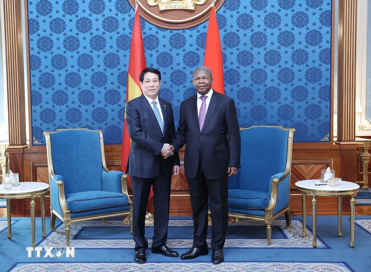 chu-tich-nuoc-angola-2-1754582248187552184689.jpg.webp
