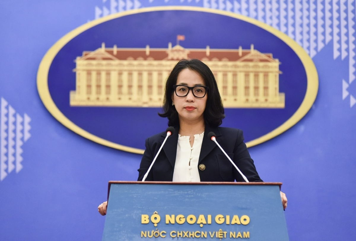 chuyen gia.jpg