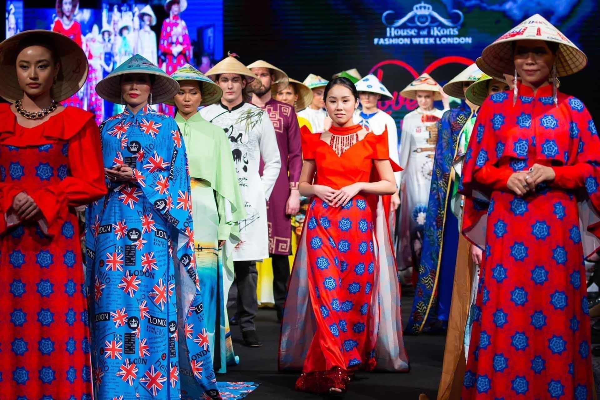 co-gai-gan-ket-van-hoa-viet-anh-20230907145425.jpg