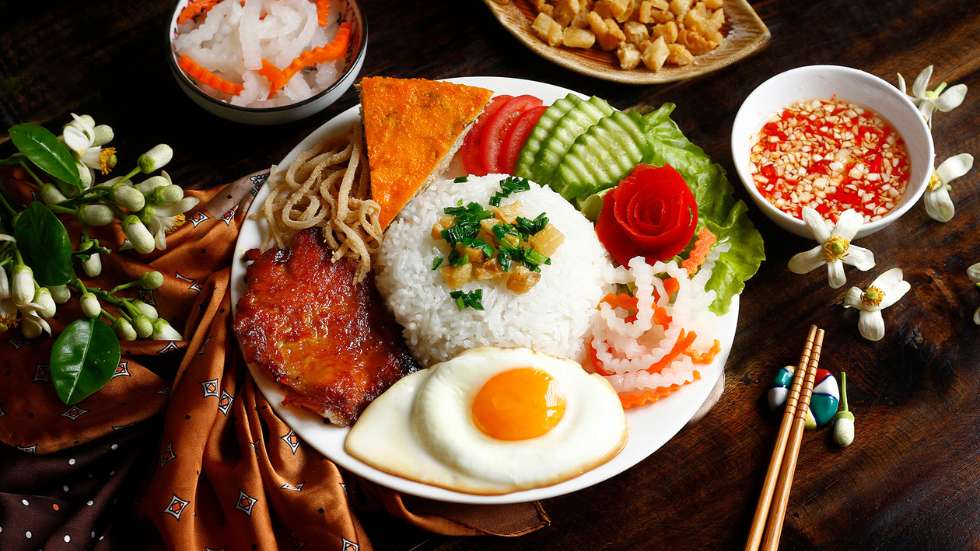 com-tam-vietnamese-broken-rice.jpg