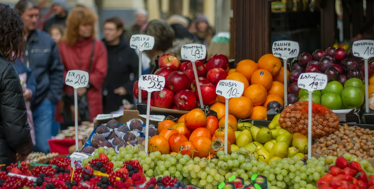 consumer-prices-drop-in-the-czech-republic-but-mainly-due-to-a-record-dip-in-fuel-jpg-msaet.webp