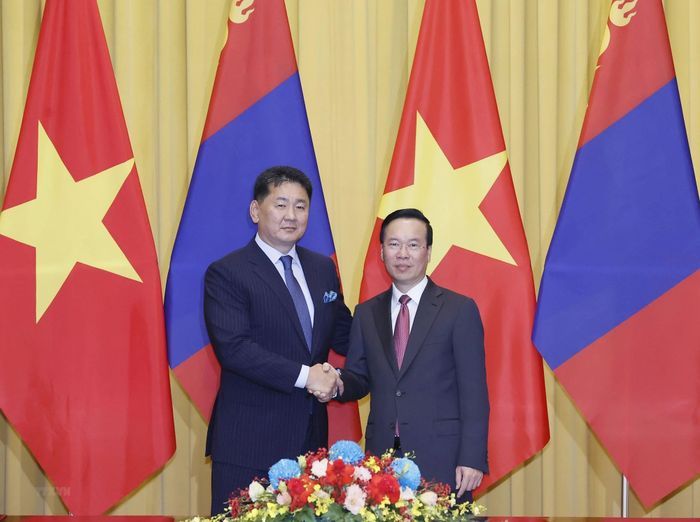 cung thang.jpg
