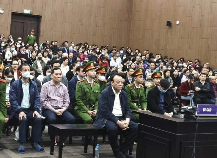 do-anh-dung-17108338699171263170703.webp