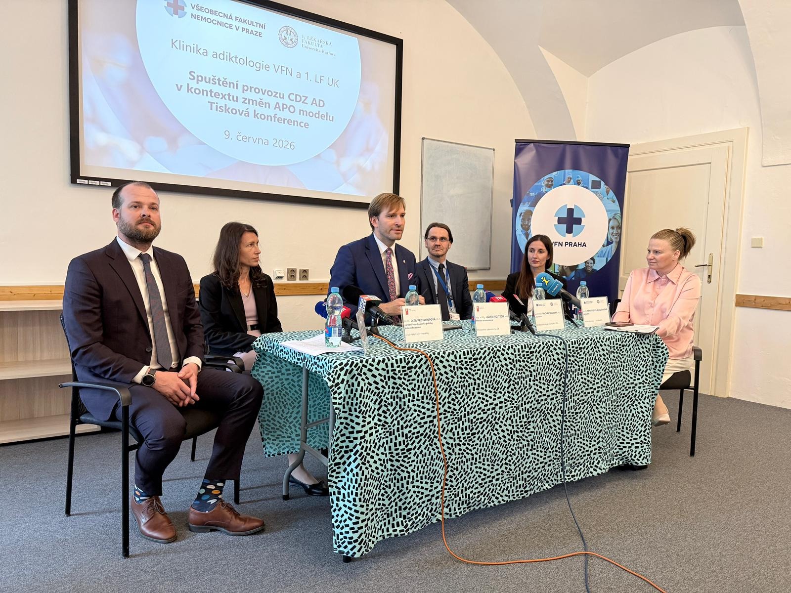 download (7).jfif
