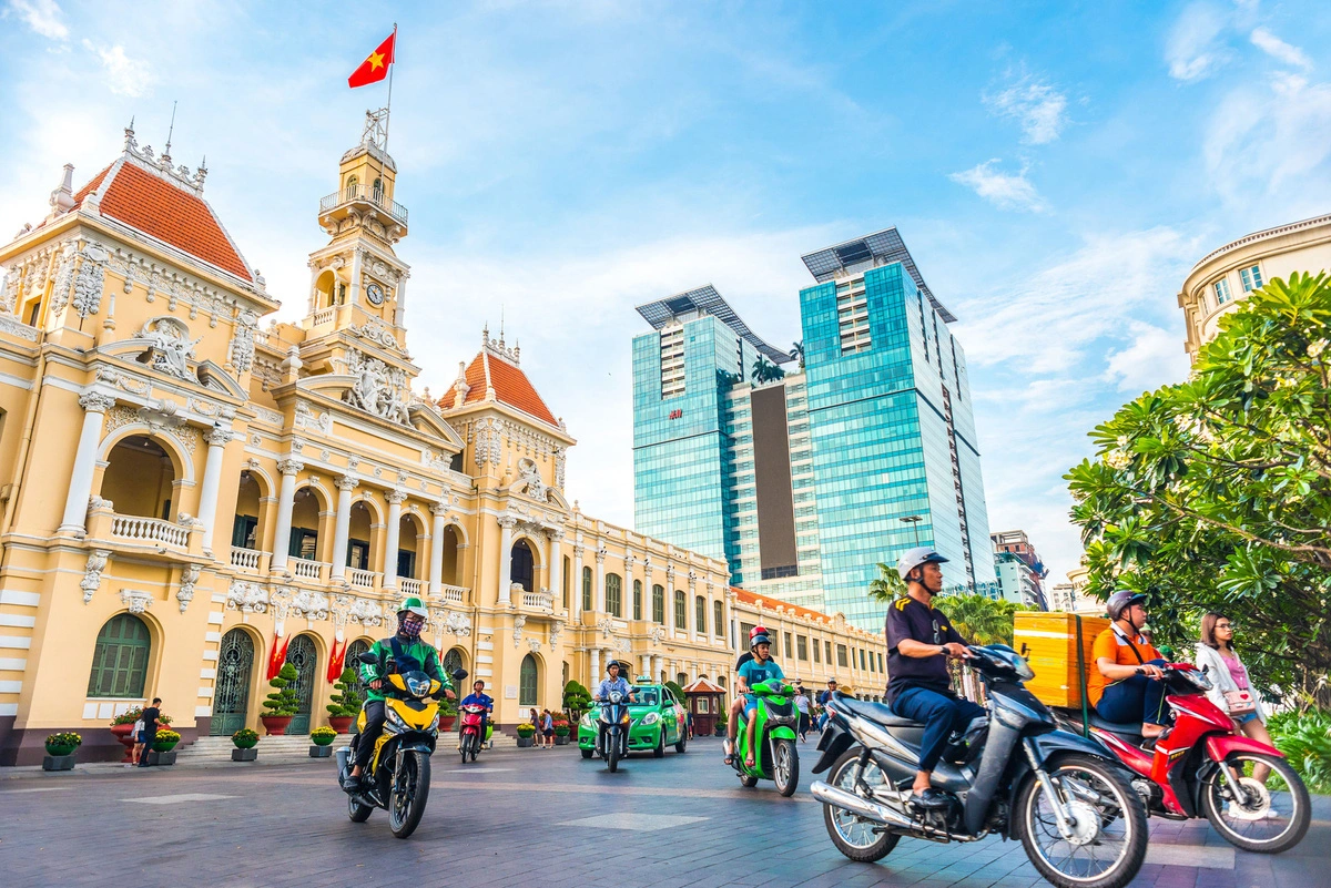 du-lich-ho-chi-minh-17254196341131719767341.jpg.webp
