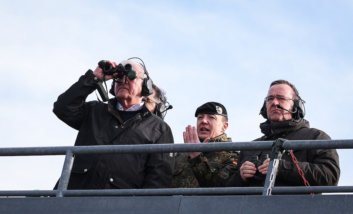 duc-ro-ri-ghi-am-38-phut-ukraine-putin-1709528709163105371470.jpg