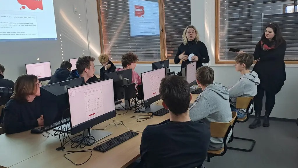 finance-vyuka-skola.jpg