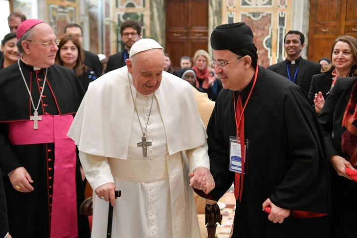 francis-17100343491011354203409.jpeg.webp