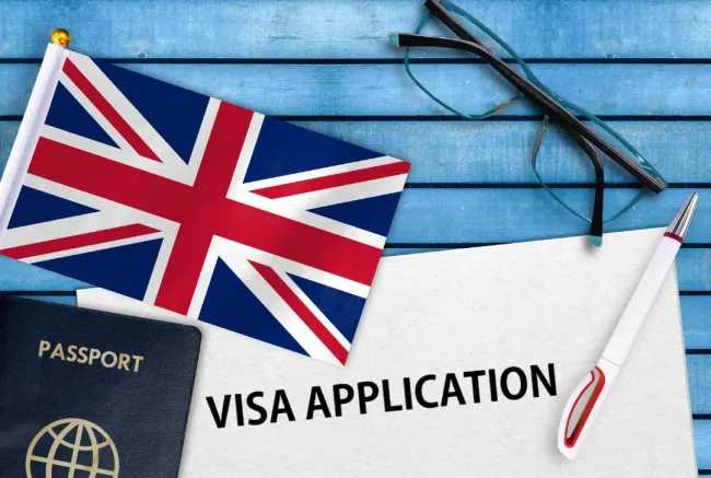 get-a-visa-to-work-in-the-uk-6752768c-5cd1-4876-bcc5-f76c40350605-5be52d11-2e5e-45a7-b27f-64e79fce91d8 (1).png