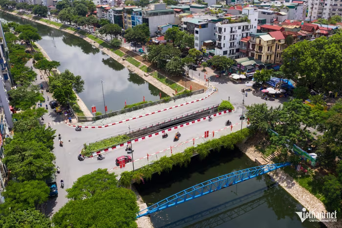 ha noi.avif