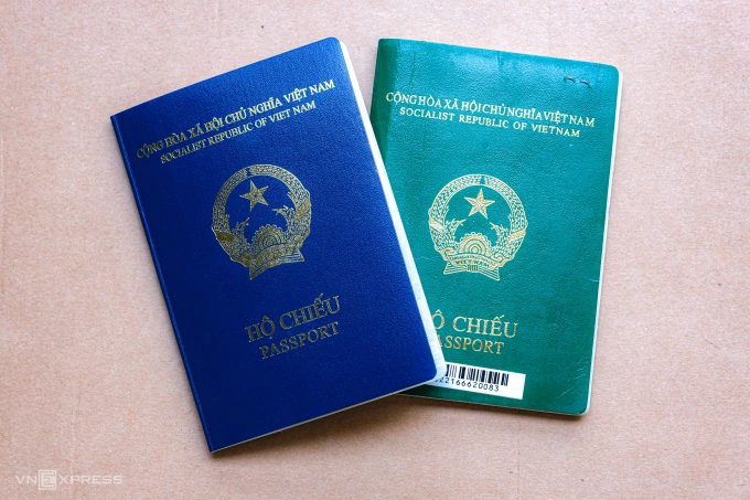 ho-chieu-mau-moi-1-jpg-1760578-9158-3916-1760578527.webp