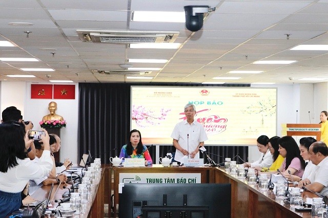 khoang-1500-kieu-bao-se-tham-du-chuong-trinh-xuan-que-huong-2024-tai-tp-ho-chi-minh-20240115140601.jpg