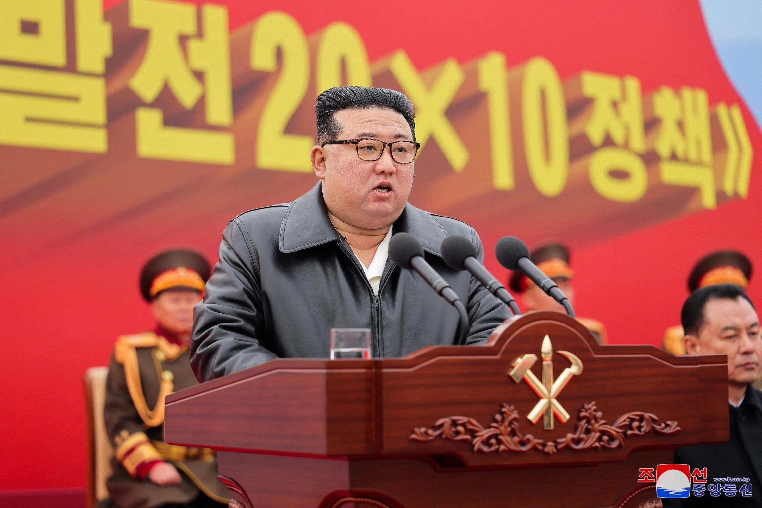 kim-1711474862997699995065.webp