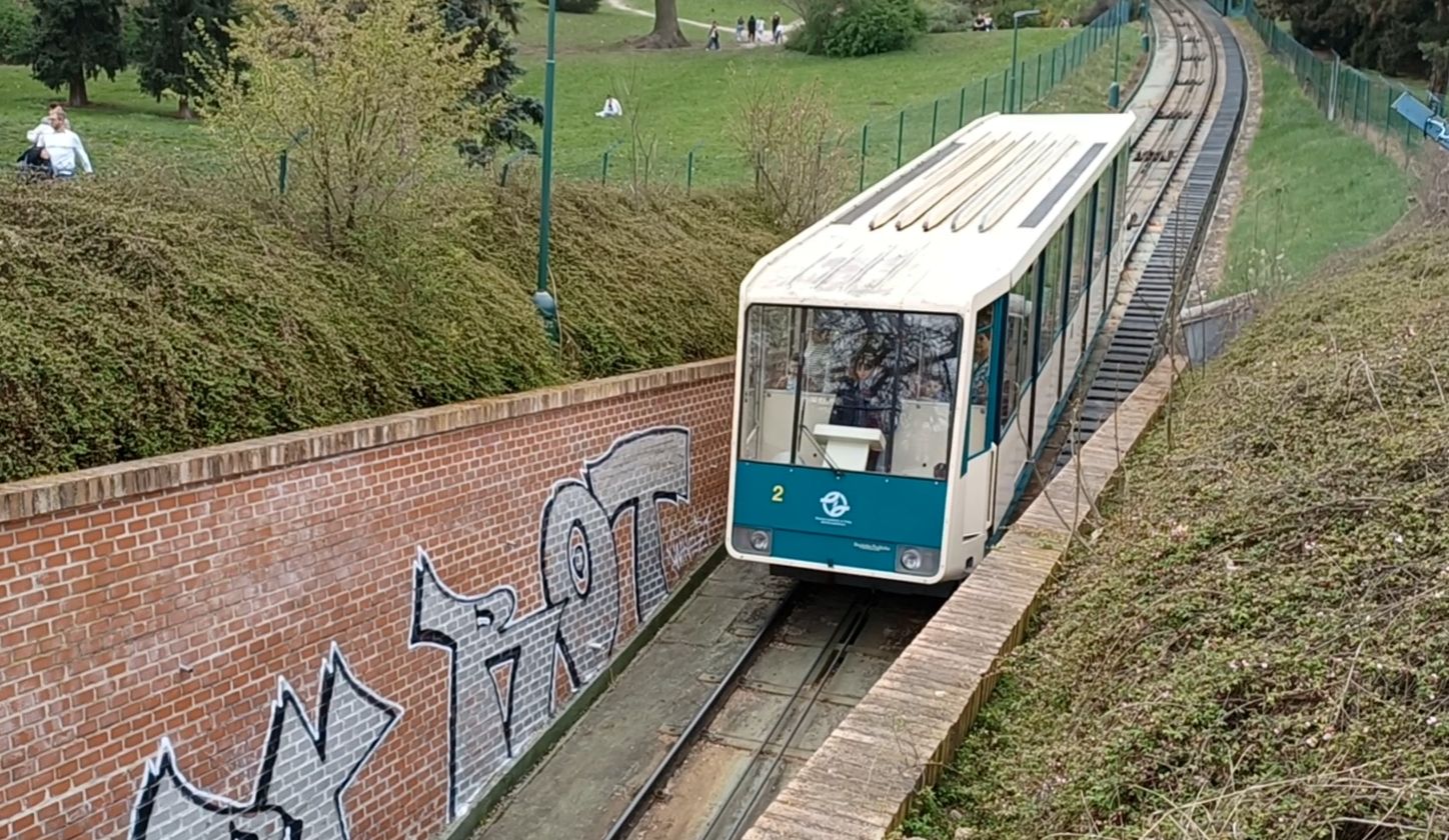 lanova-draha-lanovka-petrin.jpeg