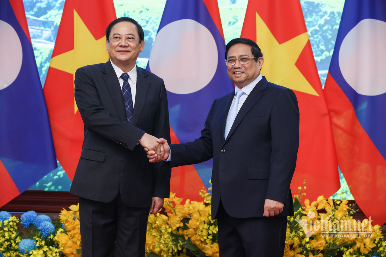 lao-0472-373-10974.jpg