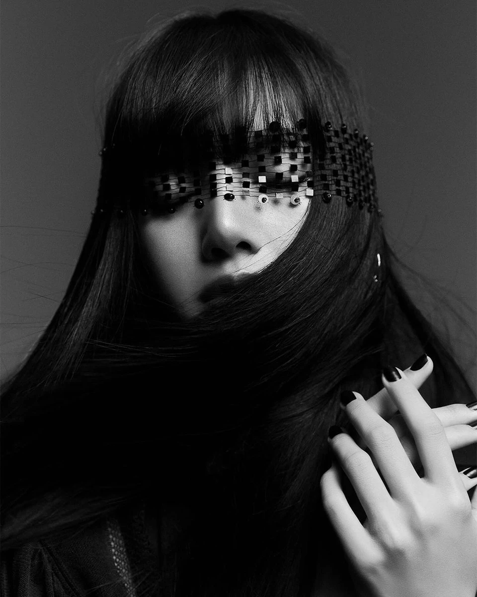 lisa_thanh_dai_su_thuong_hieu_louis_vuitton_2.webp