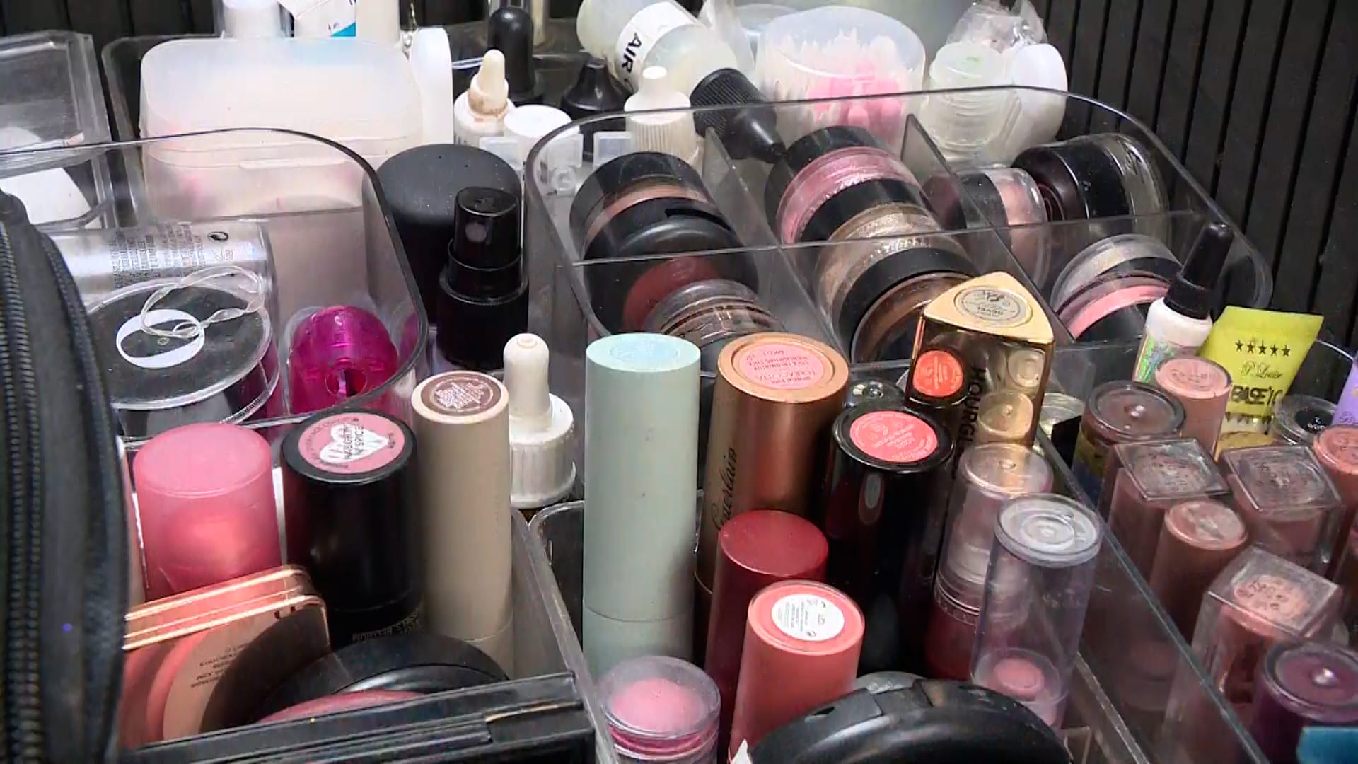 makeup1.jpg
