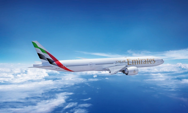 may-bay-emirates-1741013341322595210643.webp