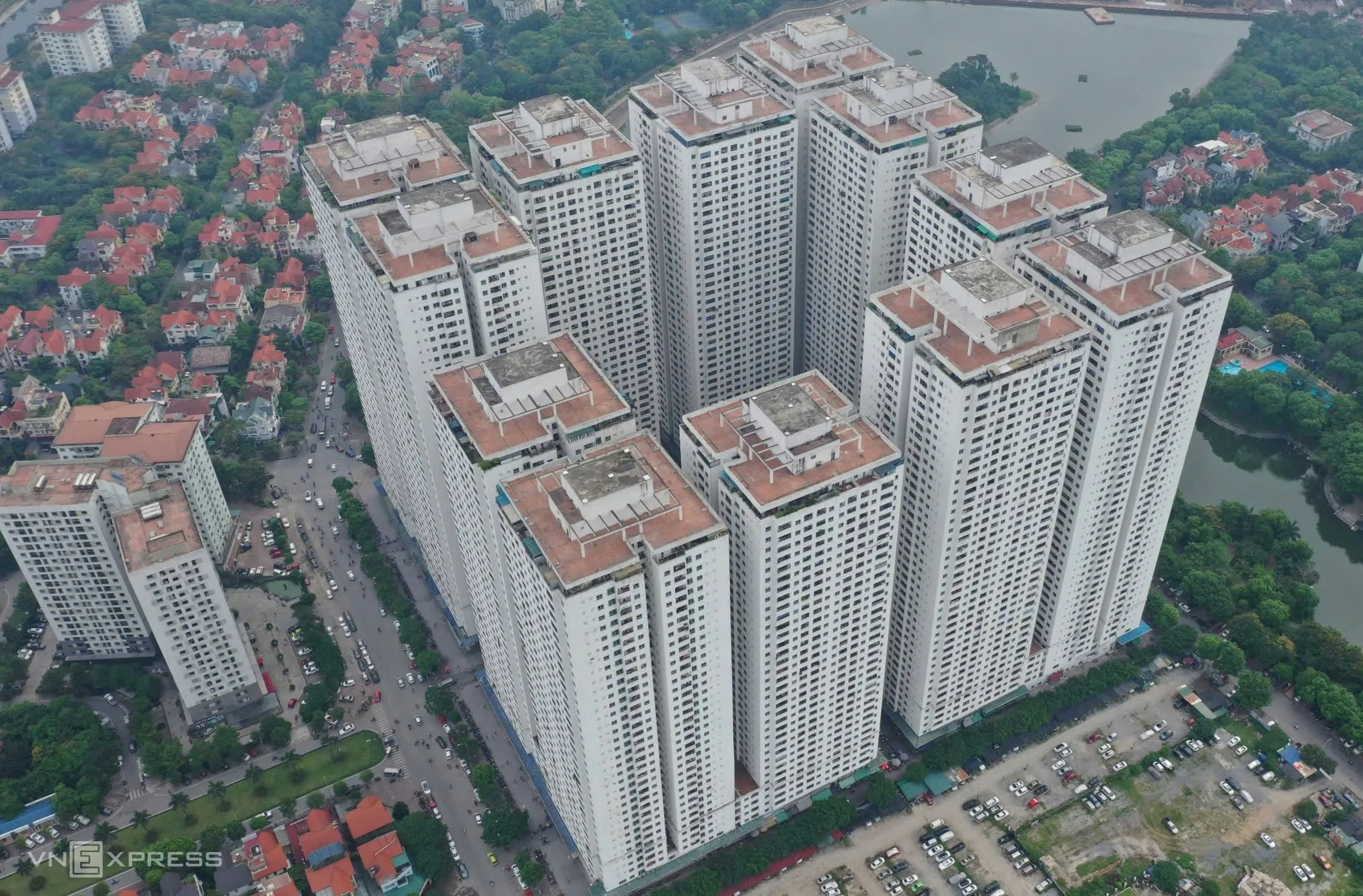 Tổ hợp chung cư HH Linh Đàm, phường Hoàng Liệt.