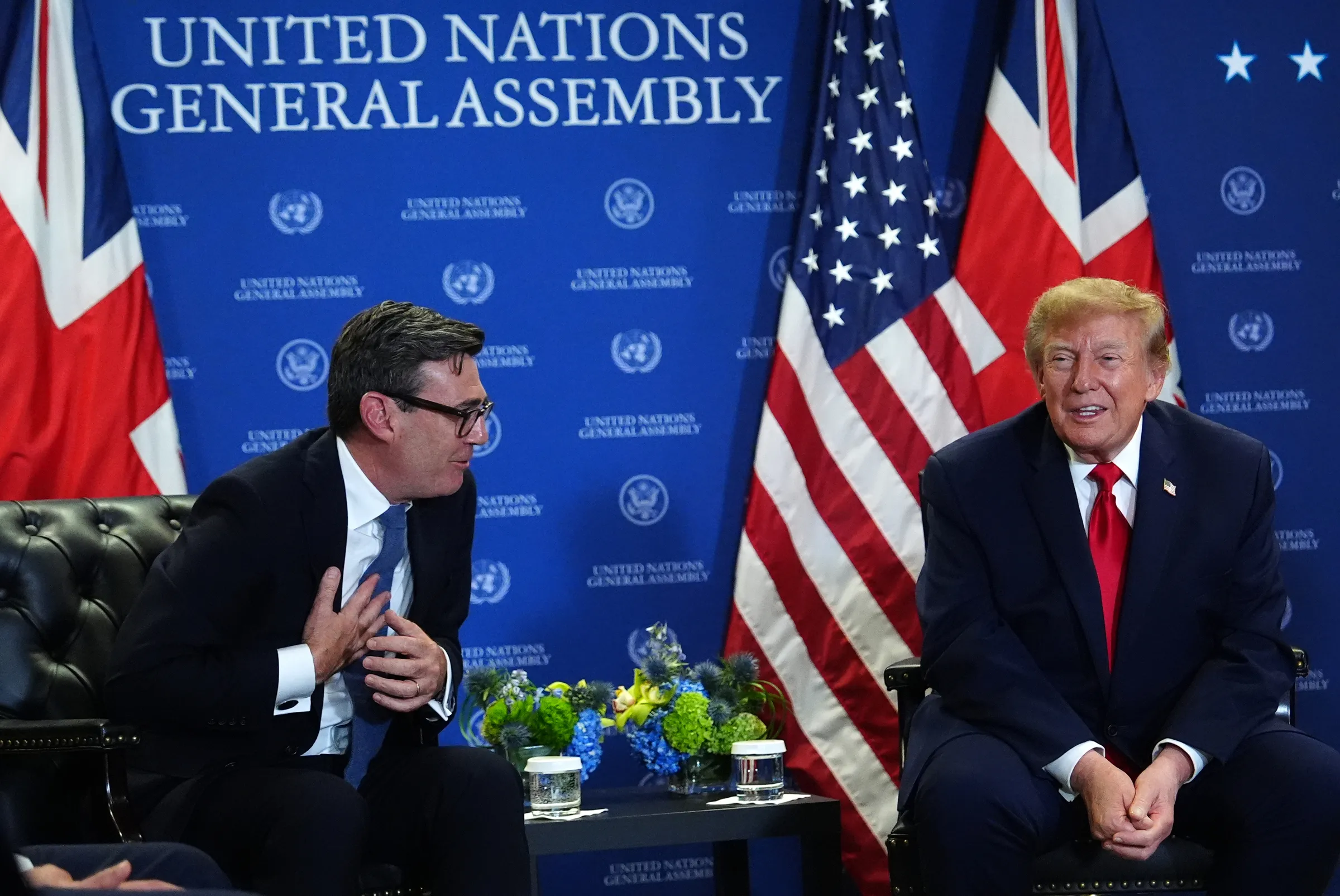 Thủ tướng Anh Andy Burnham gặp Tổng thống Mỹ Donald Trump tại New York ngày 22/9.