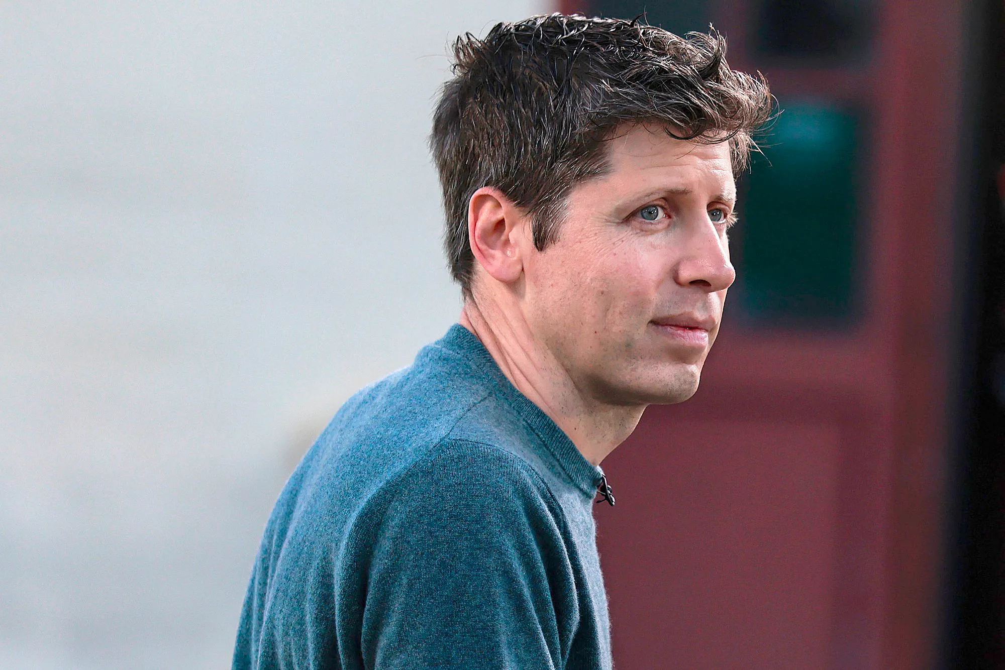CEO OpenAI Sam Altman trong một cuộc phỏng vấn tại hội nghị dành cho các nhà phát triển của OpenAI ở San Francisco, Mỹ ngày 29-9 - Ảnh: AFP