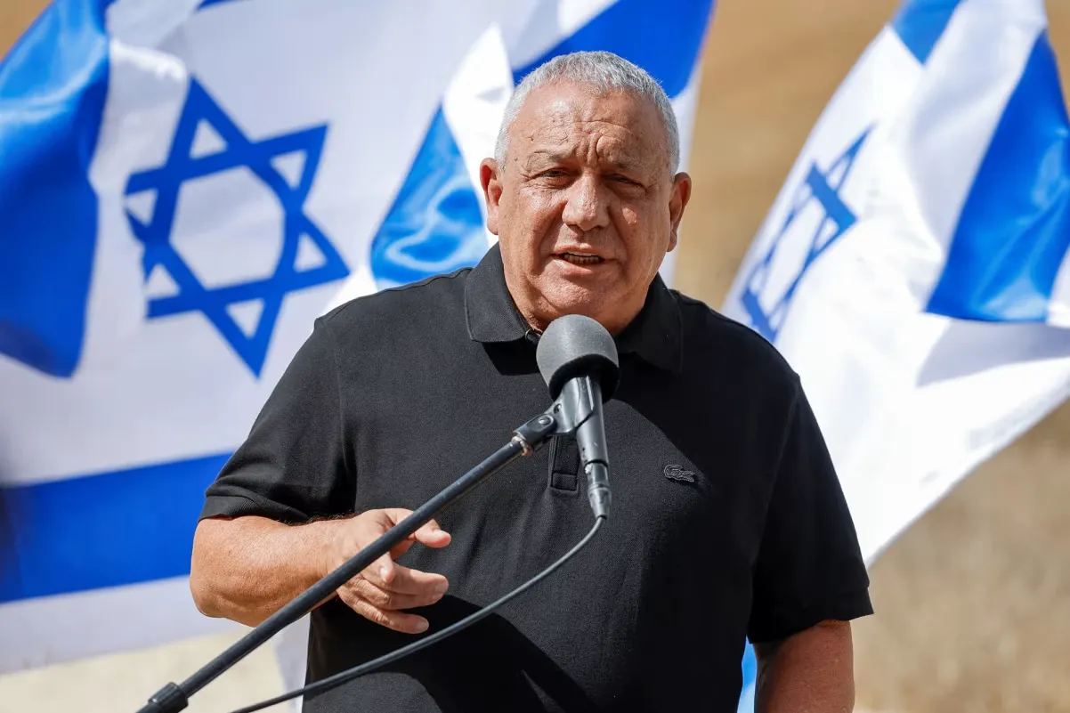 Ông Gadi Eisenkot, nhân vật bám đuổi sát sao với ông Benjamin Netanyahu trong cuộc đua ghế thủ tướng Israel năm nay - Ảnh: REUTERS