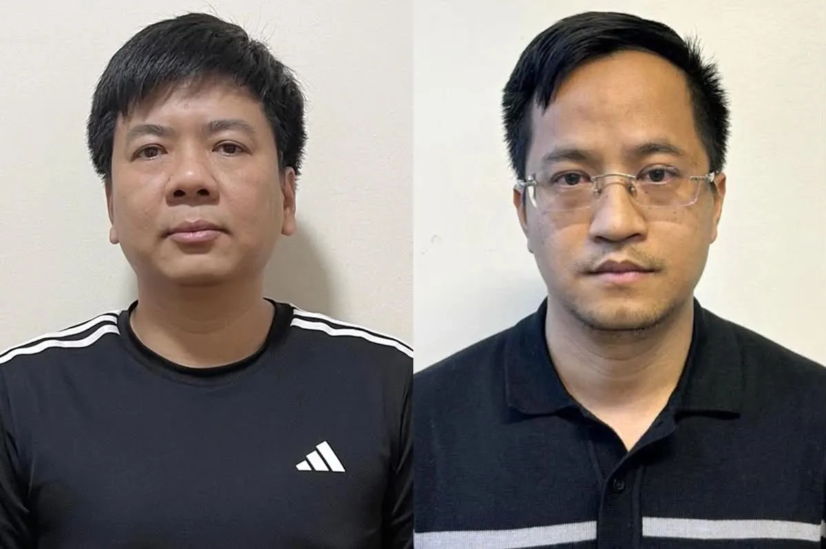 Ông Nguyễn Ngọc Thủy (trái) và bị can Đặng Văn Hiển tại cơ quan điều tra - Ảnh: Bộ Công an