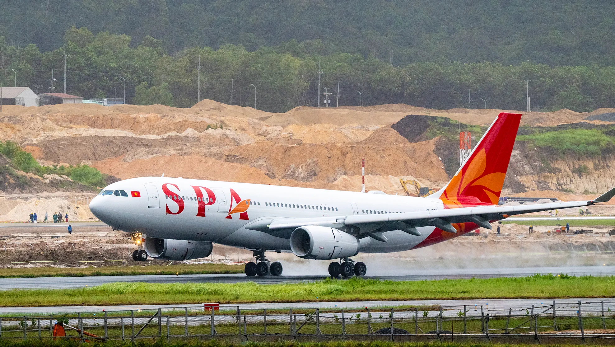 Máy bay Airbus A330 của Sun PhuQuoc Airways khai thác các chuyến bay đường dài.