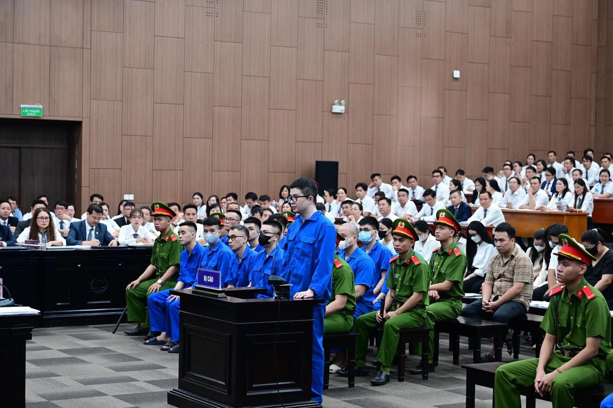 Bị cáo Phó Đức Nam (Mr Pips) tại phiên tòa - Ảnh: GIANG LONG