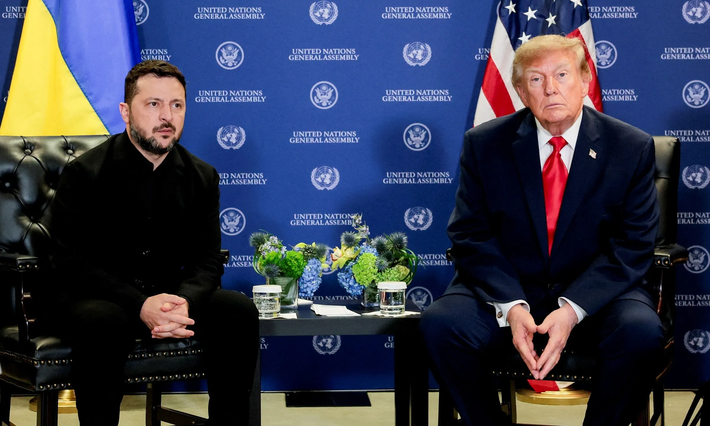Tổng thống Mỹ Donald Trump gặp Tổng thống Ukraine Volodymyr Zelensky bên lề phiên họp của Đại hội đồng Liên Hợp Quốc ở New York ngày 22/9.