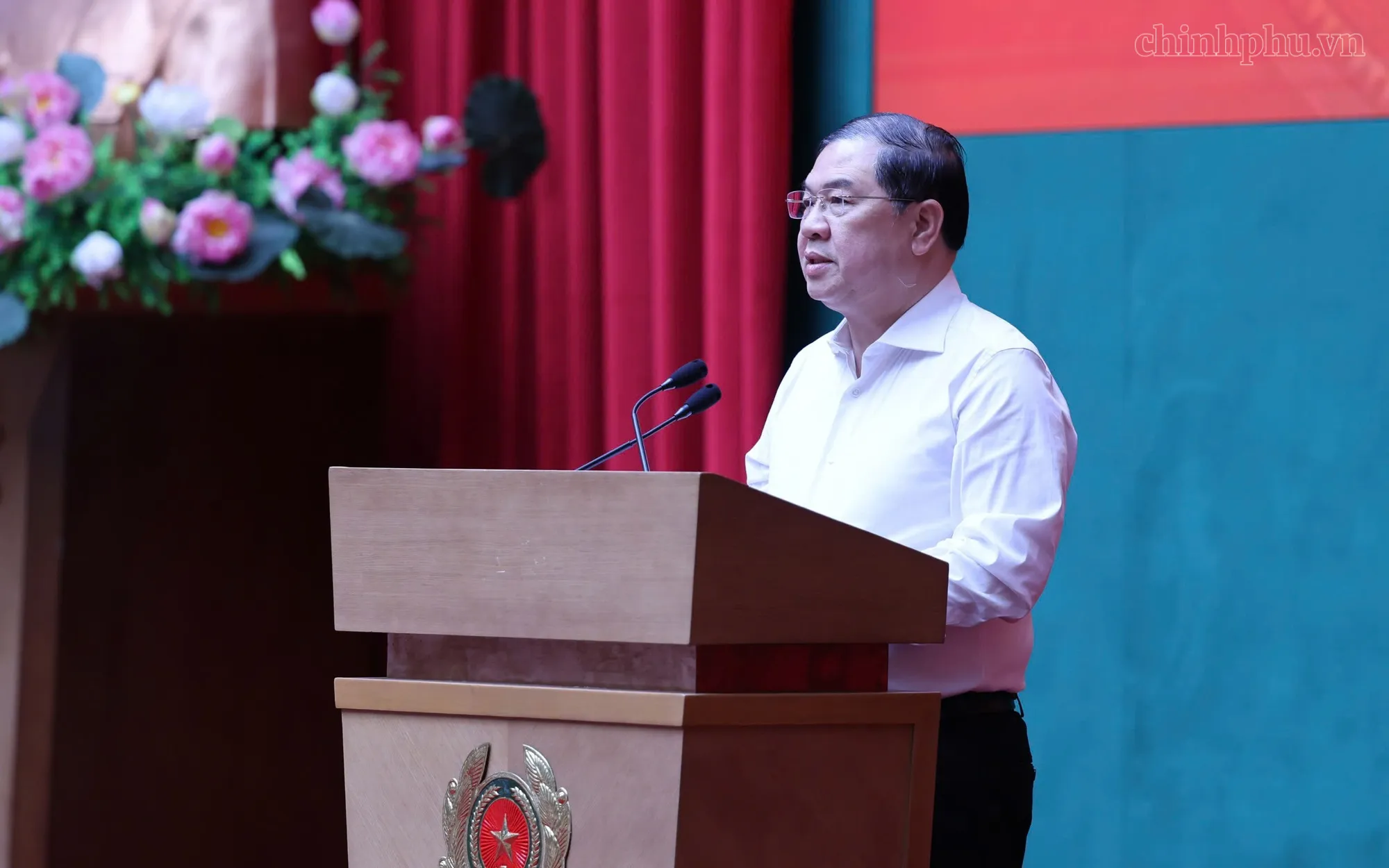 Phó thủ tướng Thường trực Phạm Gia Túc phát biểu chỉ đạo hội nghị - Ảnh: PHƯƠNG NGUYÊN