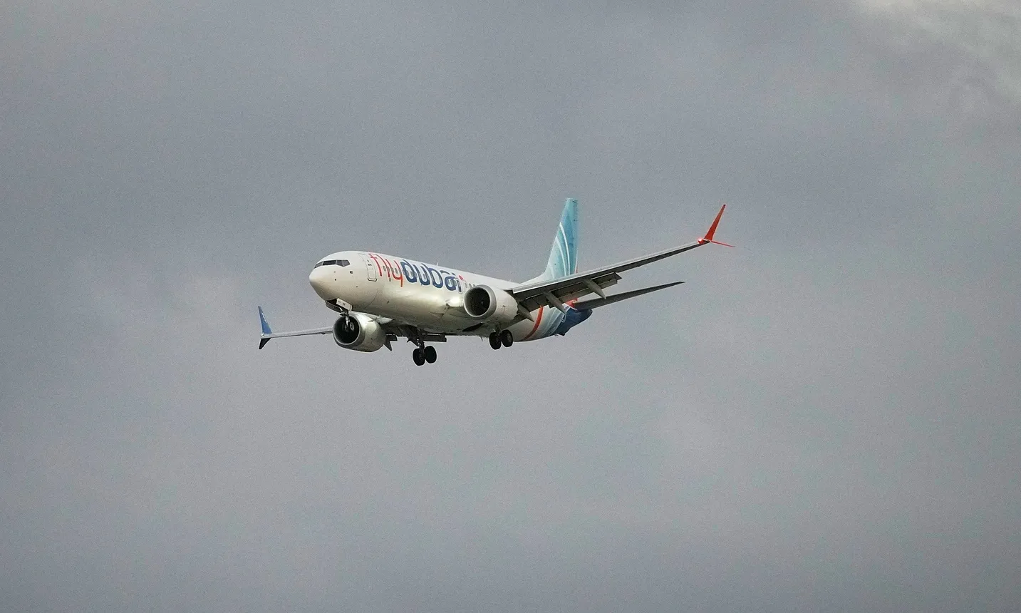 Một máy bay của flydubai chuẩn bị hạ cánh xuống sân bay Ben Gurion, gần Tel Aviv, Israel, ngày 30/9.