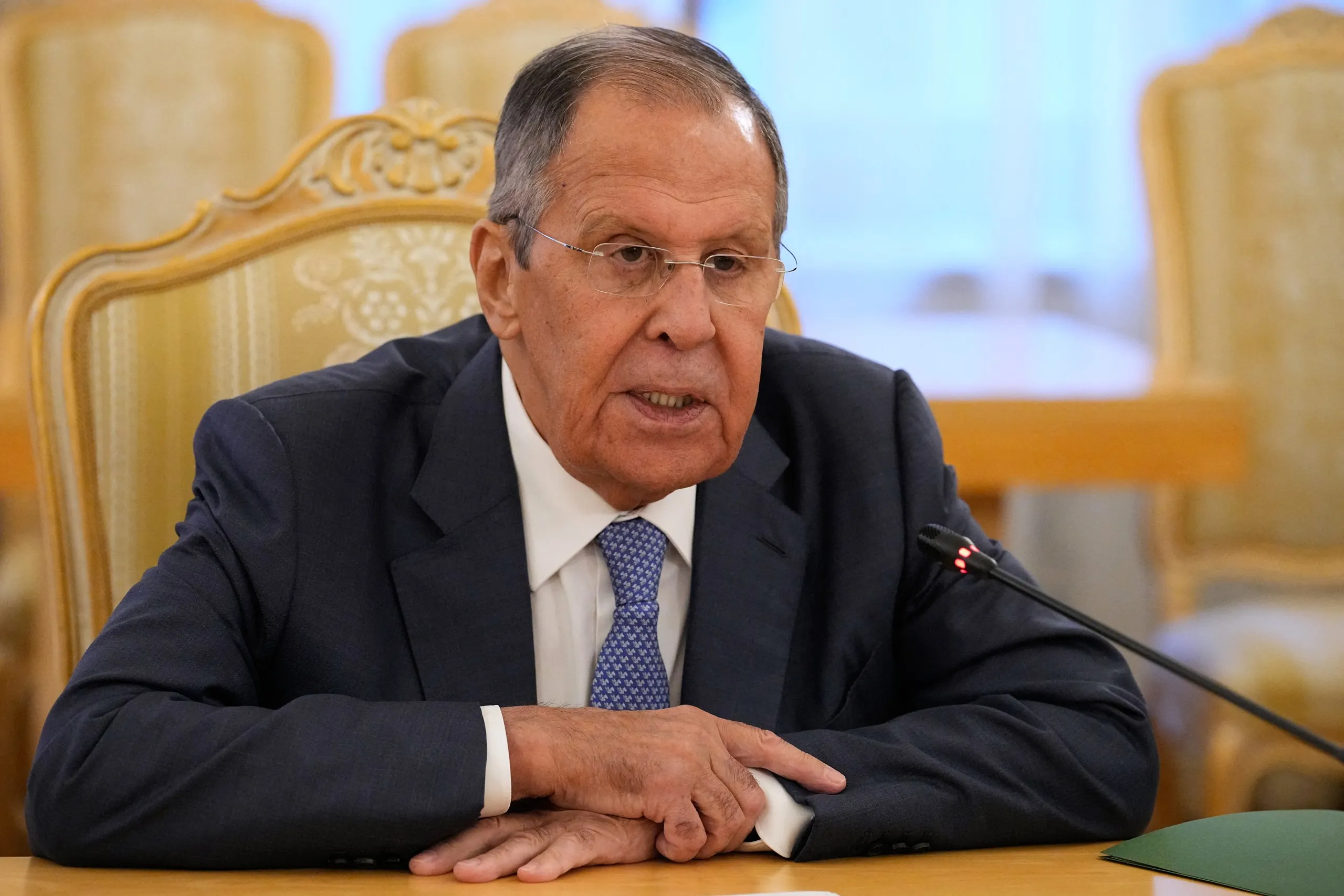 Ngoại trưởng Nga Sergey Lavrov phát biểu tại một sự kiện ở thủ đô Matxcơva ngày 12-10 - Ảnh: AFP