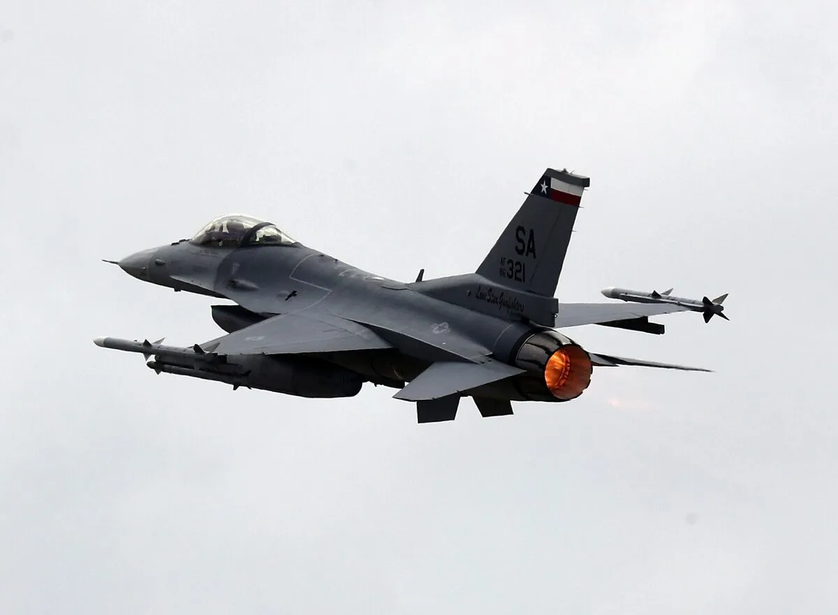 Tiêm kích F-16 của Không quân Mỹ - Ảnh: REUTERS
