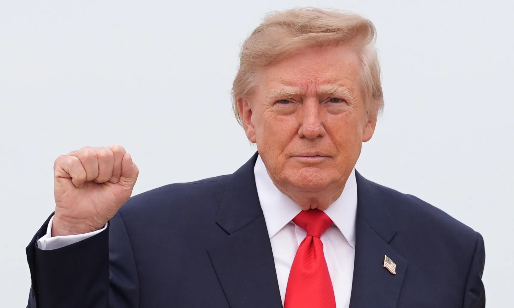 Tổng thống Mỹ Donald Trump tại căn cứ Andrews, bang Maryland ngày 10/10.