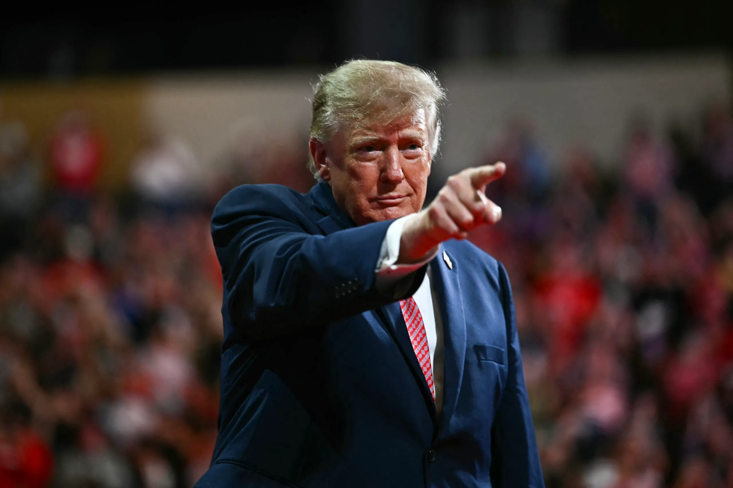 Tổng thống Trump tham dự một sự kiện hôm 19-10 - Ảnh: AFP