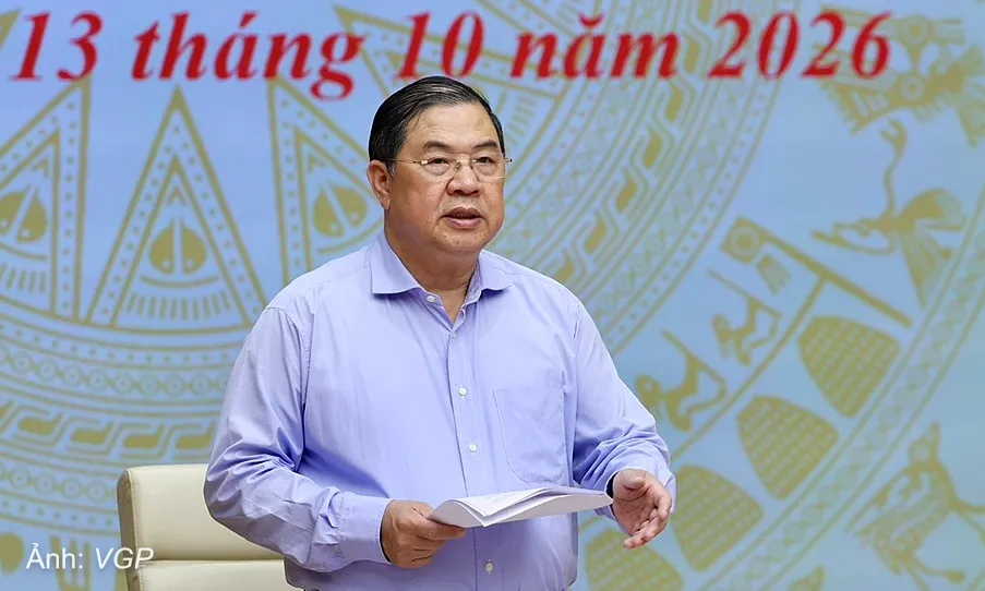 Phó thủ tướng Thường trực Phạm Gia Túc phát biểu tại phiên họp Ban Chỉ đạo Trung ương về chính sách nhà ở và thị trường bất động sản, sáng 13/10.