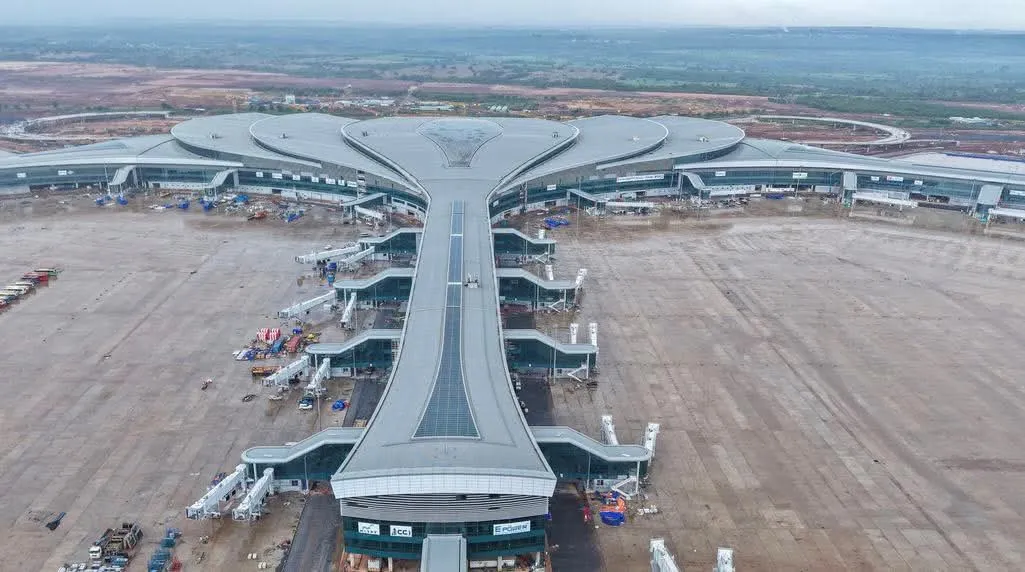 Phó thủ tướng yêu cầu sân bay Long Thành giai đoạn 1 đưa vào khai thác phải bảo đảm an ninh, an toàn ở mức cao nhất  - Ảnh: THUẬN VĂN