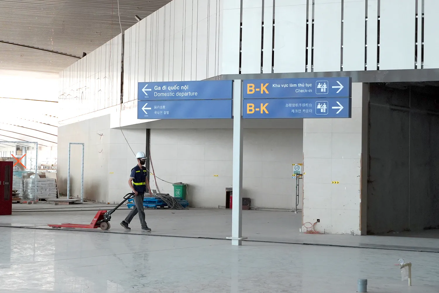 Sân bay Long Thành dự kiến đưa vào khai thác từ ngày 24-12 tới - Ảnh: A LỘC